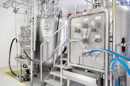 Mixing tanks, pharma production in cleanrooms, detail